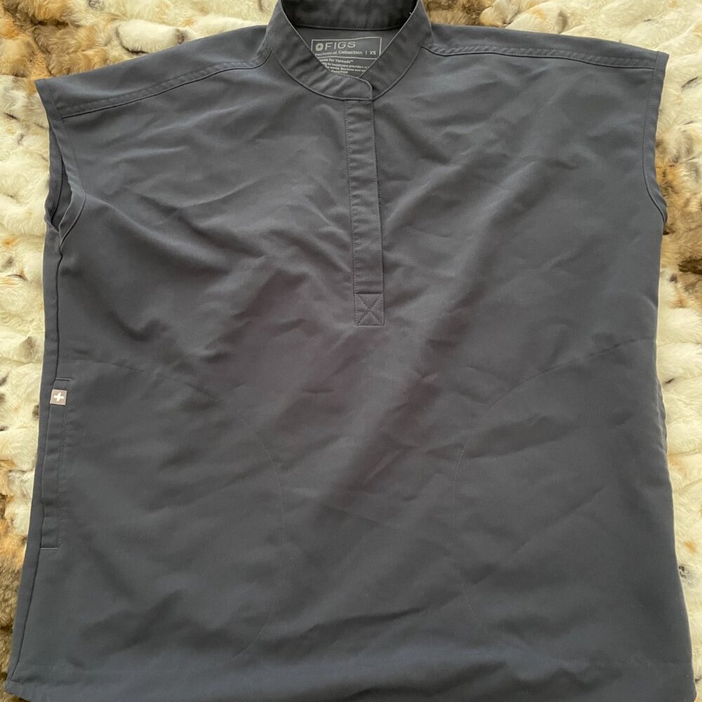 Rafaela Oversized Scrub Top